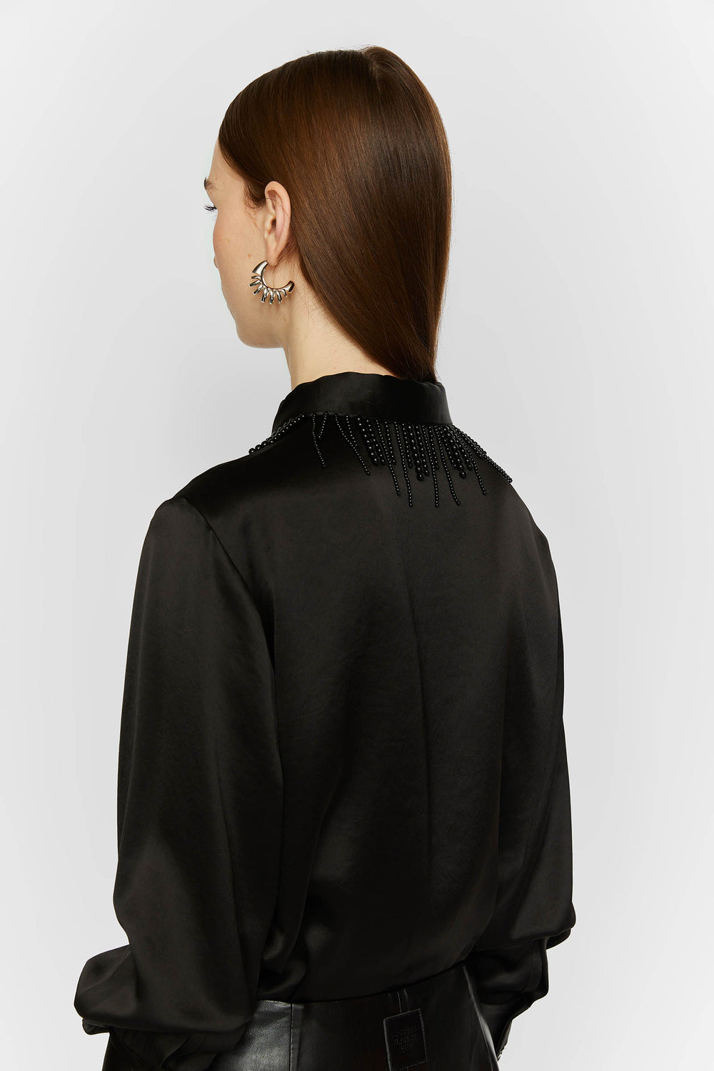 product-color-BLACK