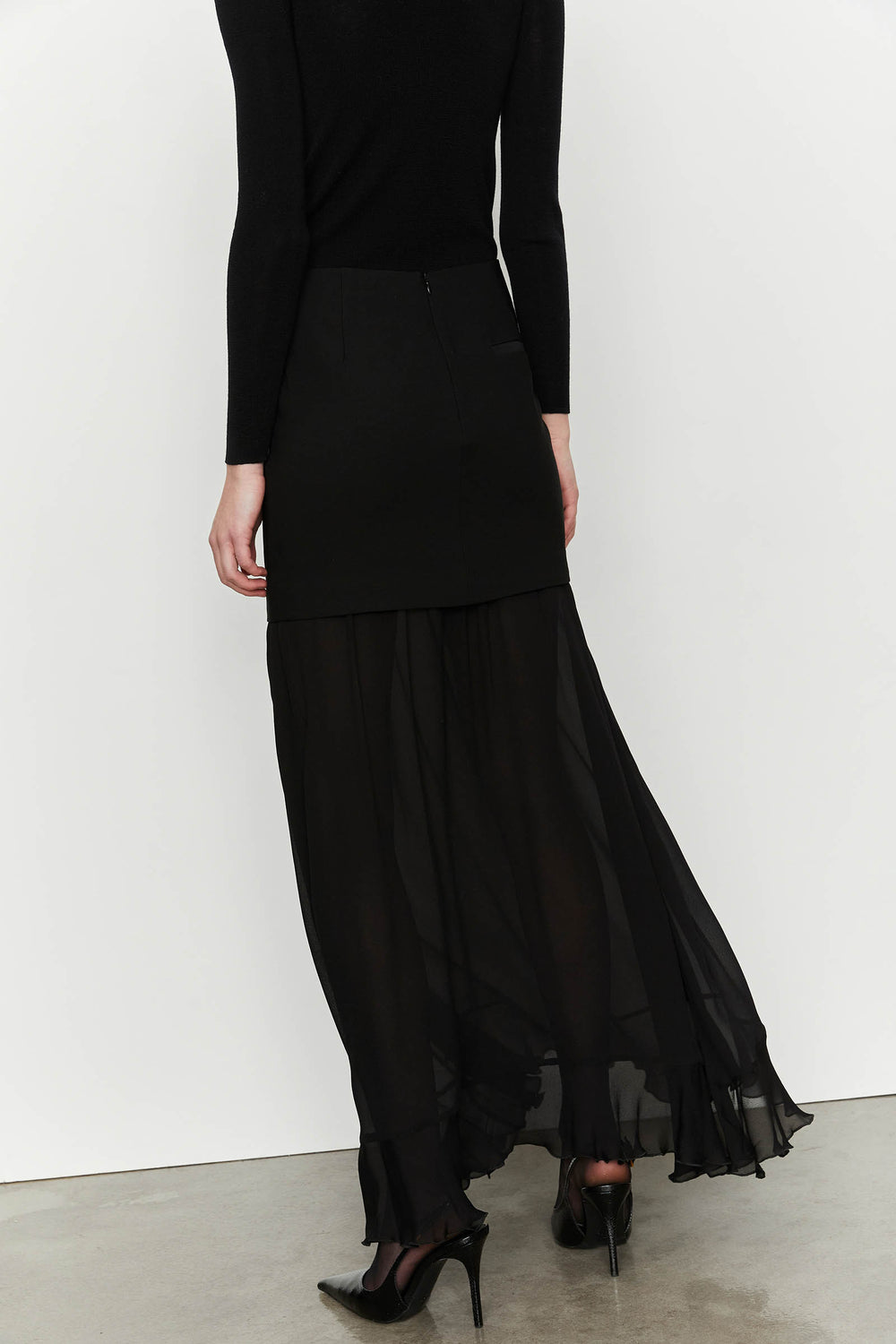 product-color-BLACK