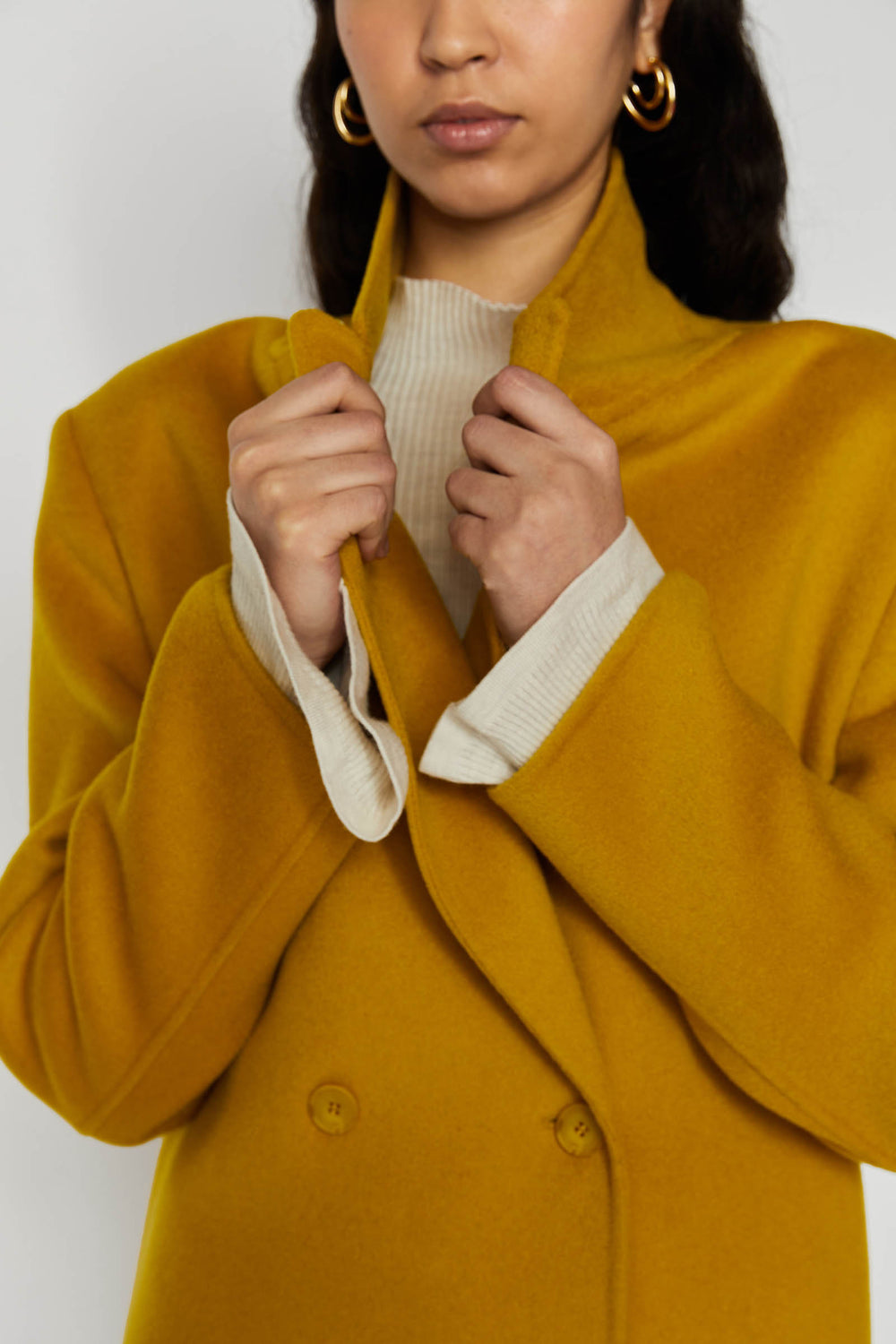 product-color-OIL_YELLOW