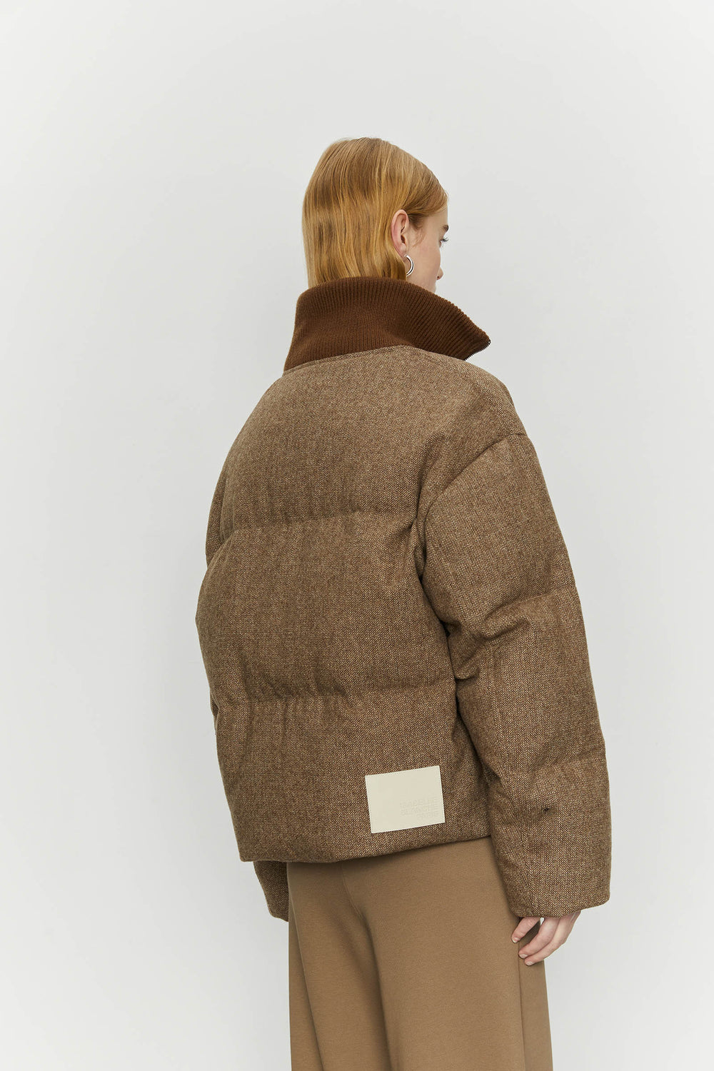 product-color-WOODSMOKE