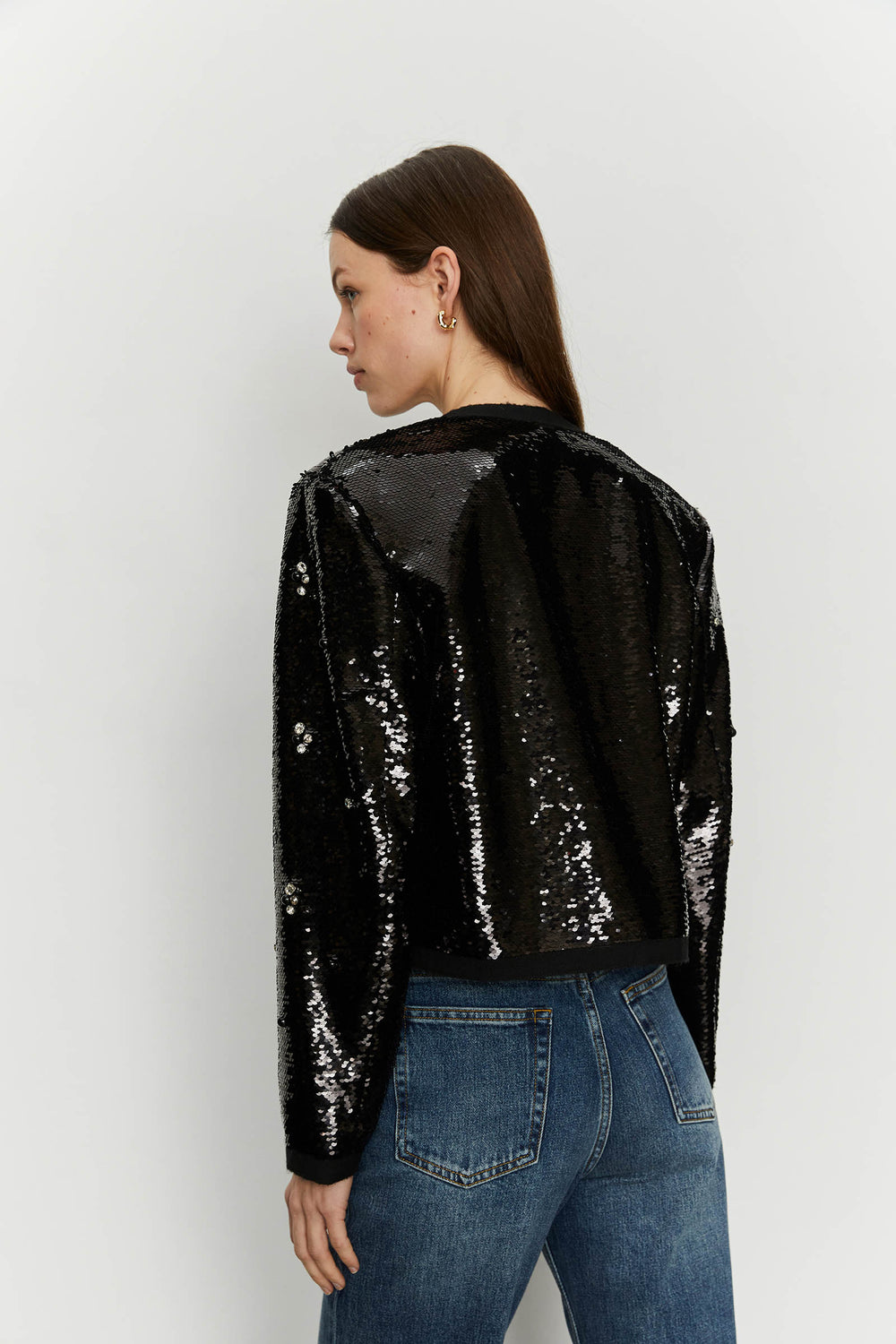 product-color-BLACK