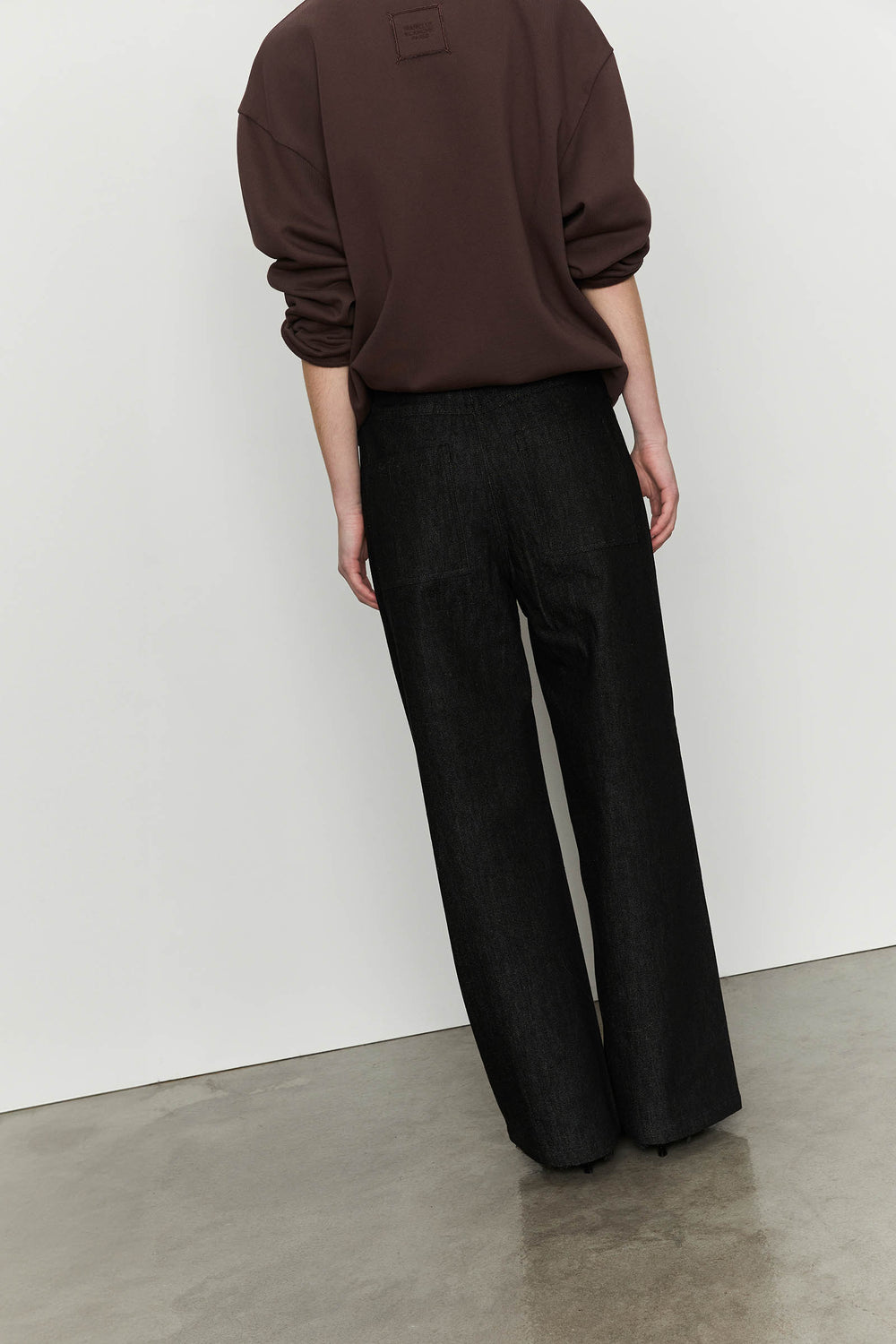 product-color-BLACK