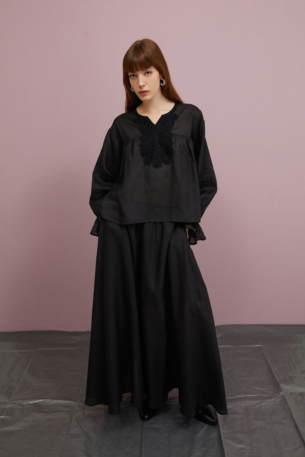 product-color-BLACK