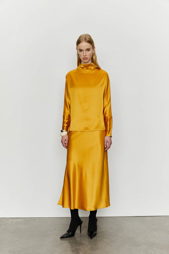 OIL_YELLOW