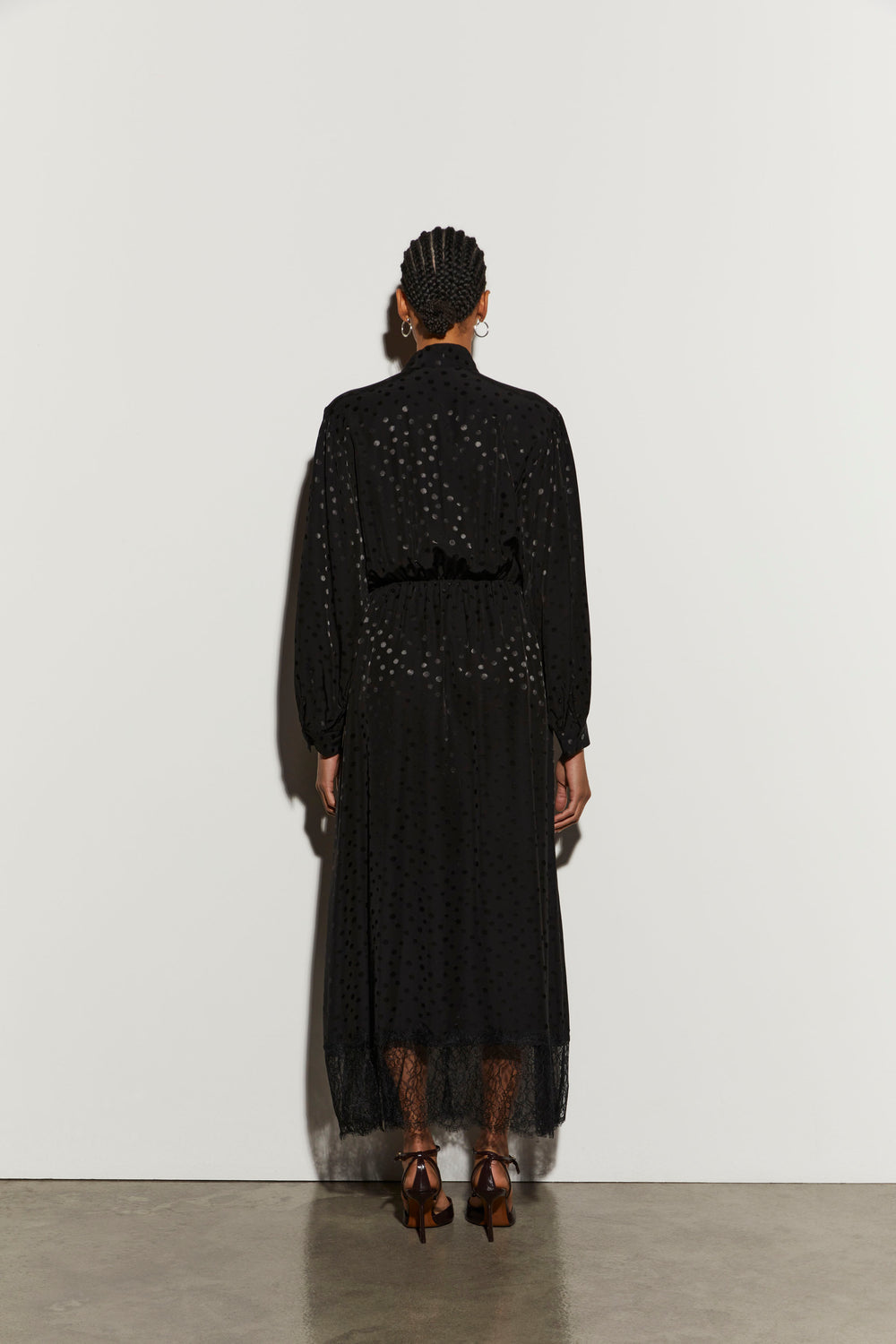 product-color-BLACK