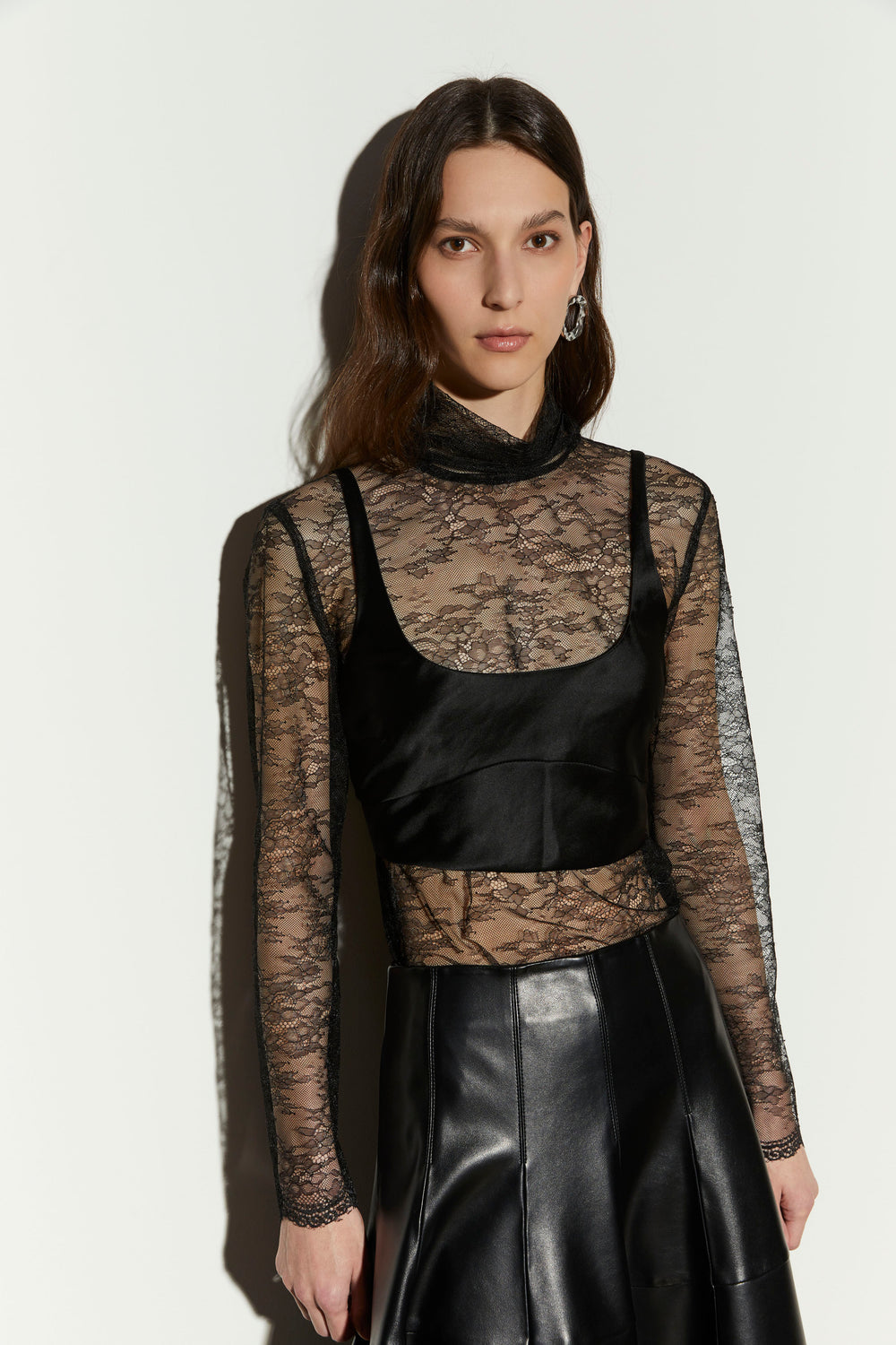 product-color-BLACK