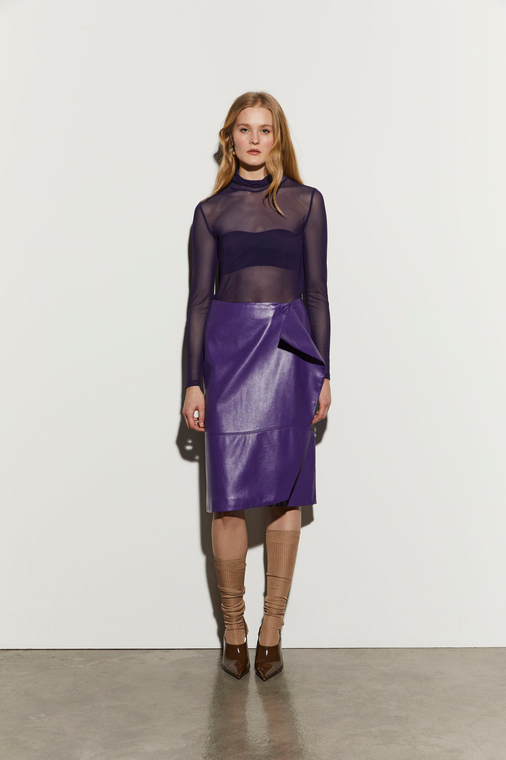 product-color-MONTANA_GRAPE