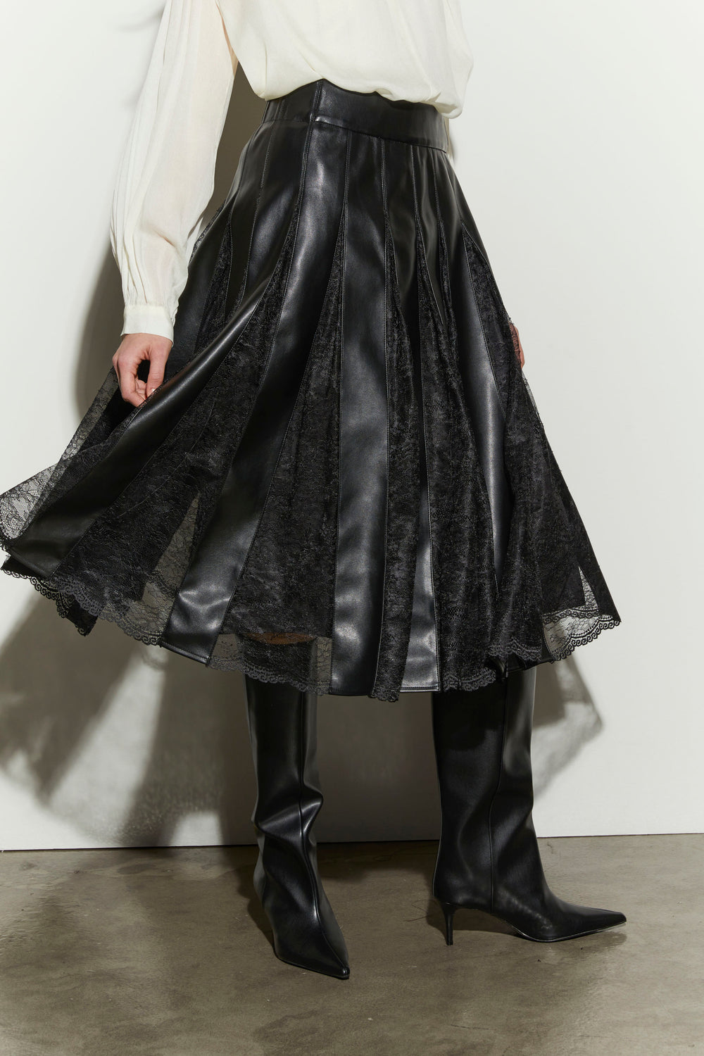 product-color-BLACK