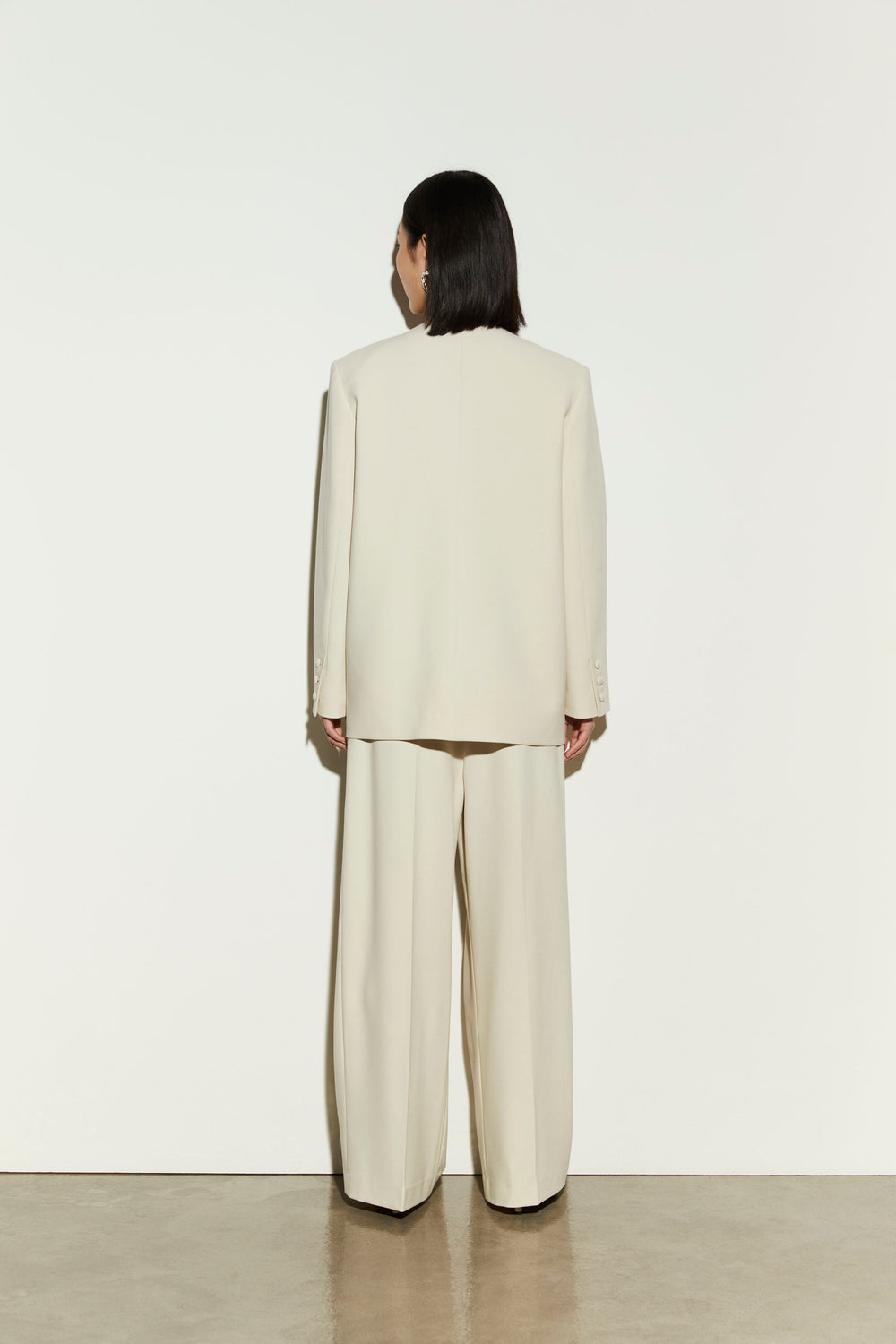 product-color-IVORY