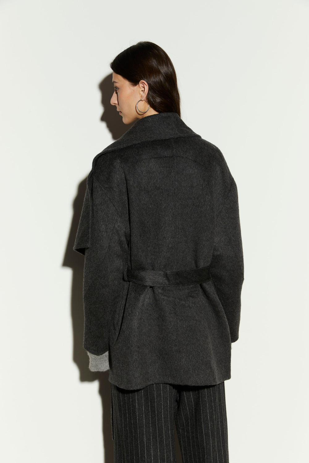 product-color-ANTHRACITE