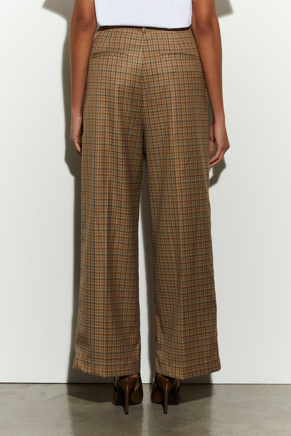 product-color-TOBACCO_BROWN