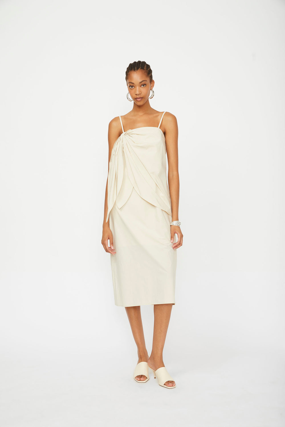 product-color-CHARDONNAY