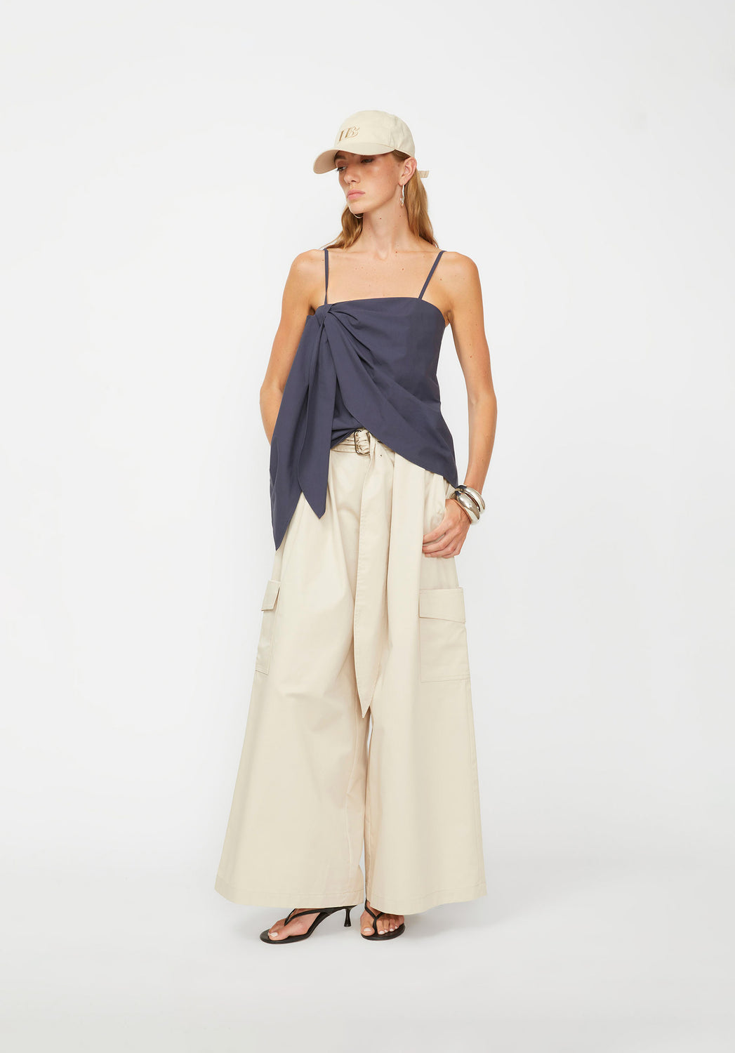 product-color-BLUE_NAVY