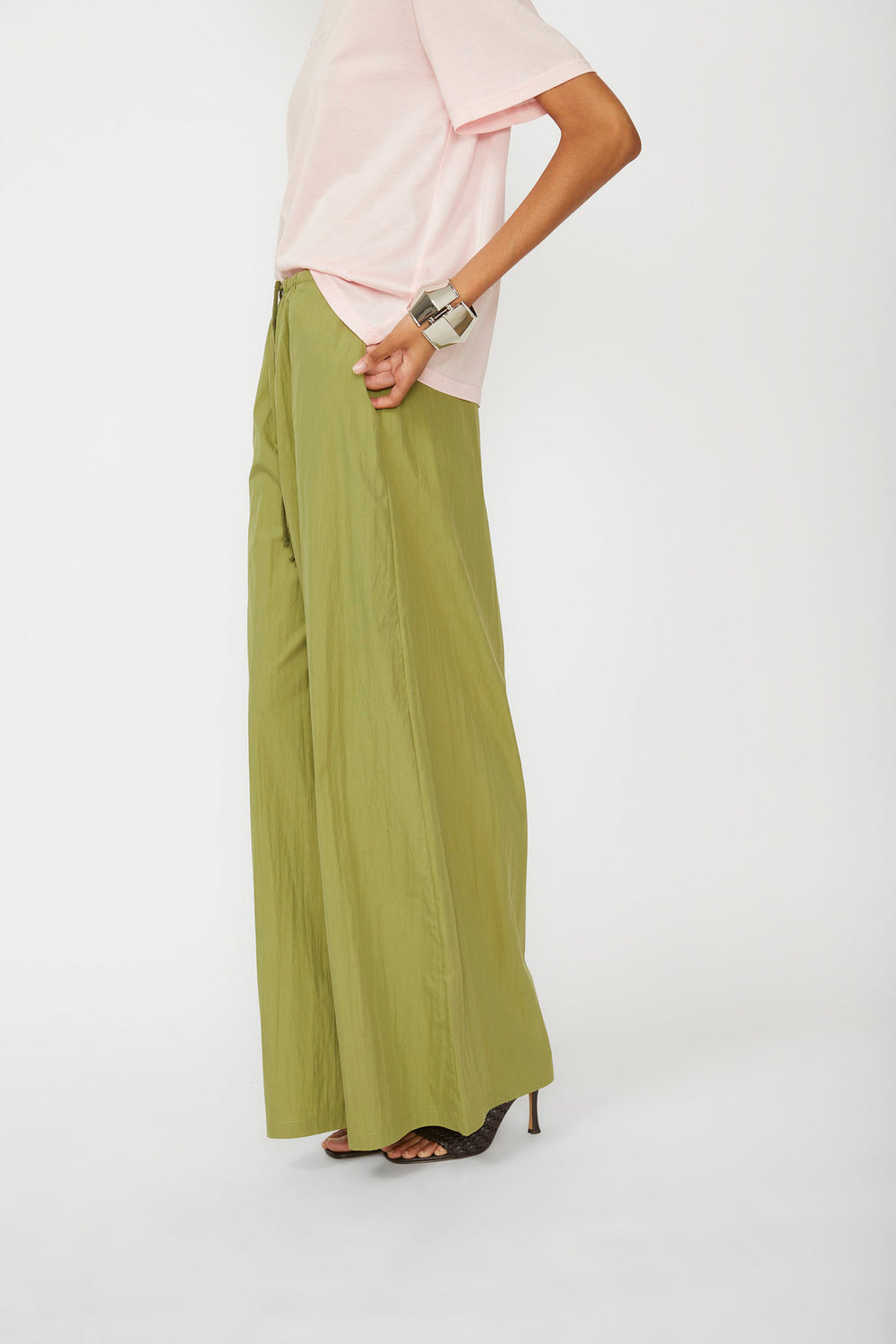 product-color-TROPICAL_GREEN